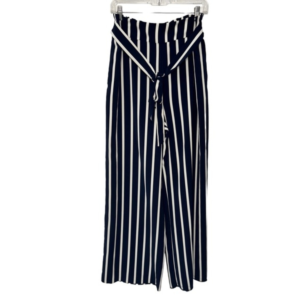 Forever 21 Black and‎ White Striped Wide-Leg Pants